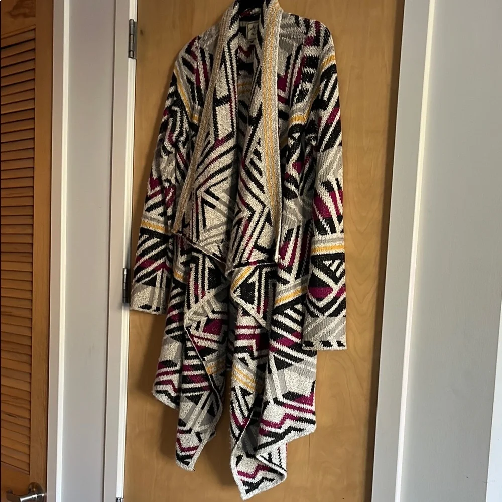 Geometric Patterned Open Front Sweater - Picture 2 of 8